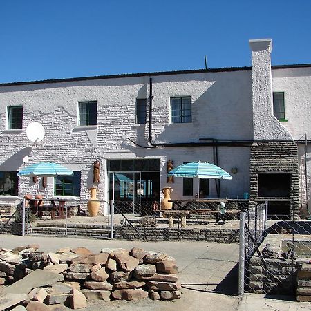 The Whitehouse Inn Sutherland Exterior foto
